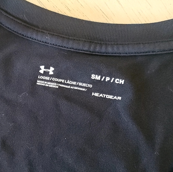 Under Armour work out top - Picture 5 of 5